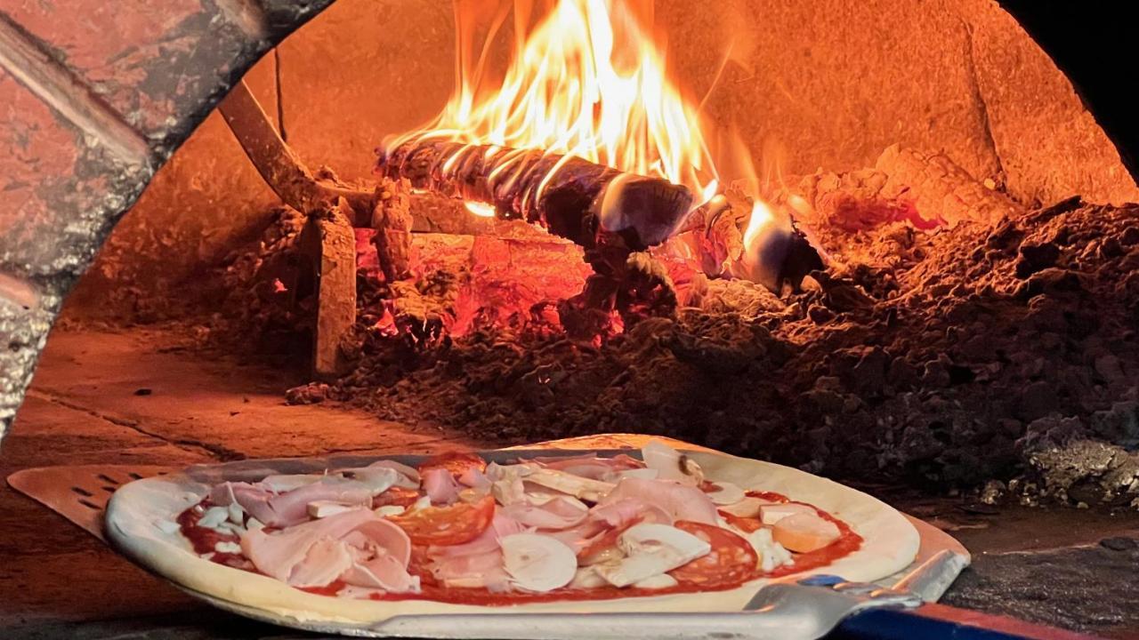 Hotel Il Cavaliere Nero Tirrenia Eksteriør billede
